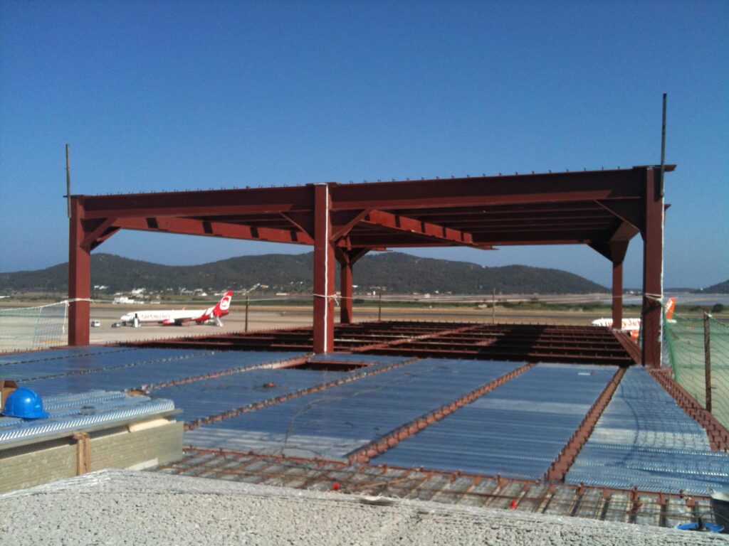 Edificación metal SR Coime